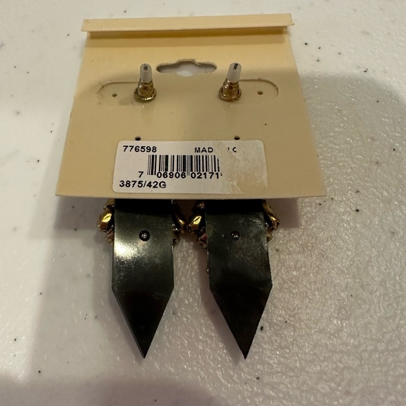 NWT Courtney G Earrings faceted clear rhinestones w/ black acrylic pointed base - Picture 7 of 7